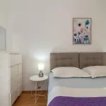 Apartment Fani