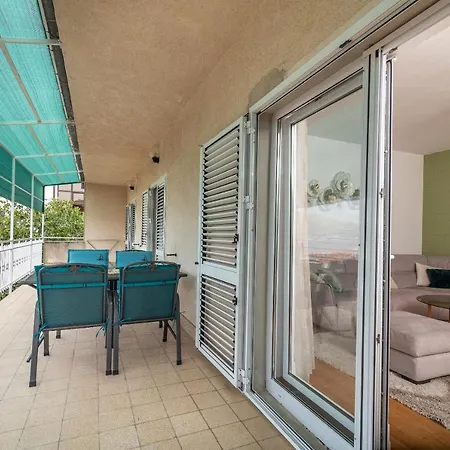 Apartament Fani Trogir