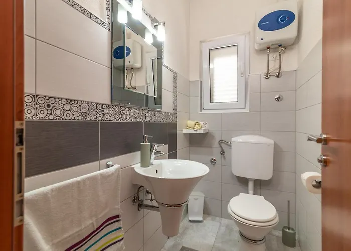 Apartment Fani *
