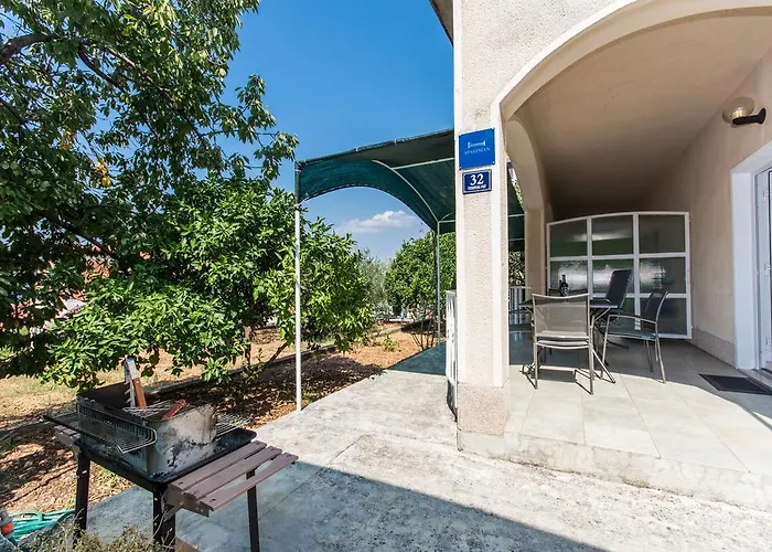 Fani Apartman Trogir
